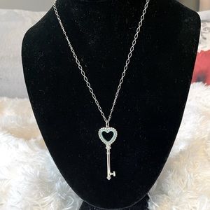 Tiffany & Co. 💯 Authentic Beaded Heart Key Silver Necklace.
